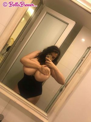 Bella Brewer – Diary Pics – Set 2