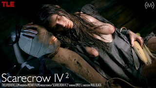 Kinky Beauty Has Weird Sex With A Scarecrow And A Corncob